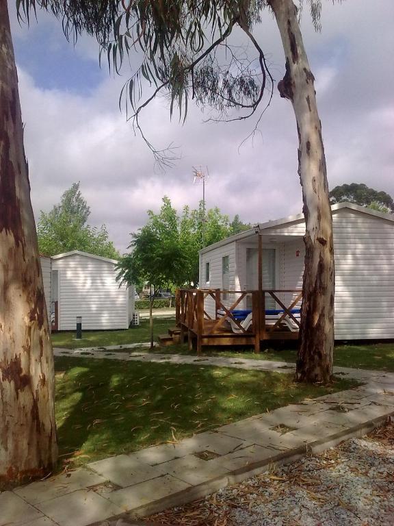 ホテル Parque De Campismo Orbitur エヴォラ エクステリア 写真